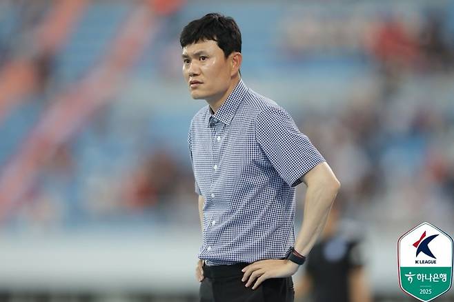 강원FC 정경호 감독