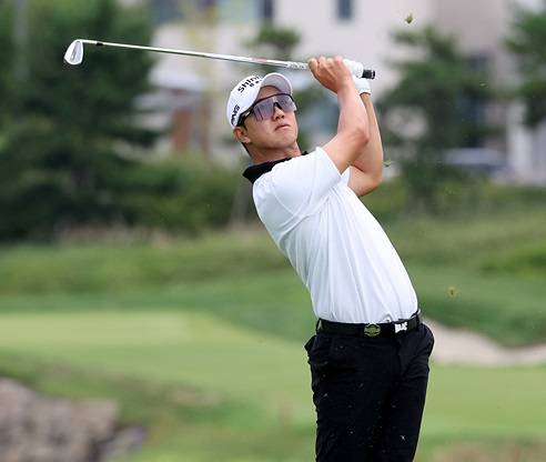 2025년 일본프로골프투어(JGTO) 제51회 ANA 오픈 골프 토너먼트에서 우승 경쟁한 송영한 프로. 사진제공=KPGA