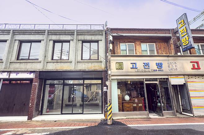 옛 형제상회와 고전방. 최갑수 제공