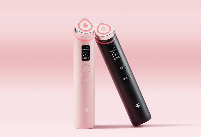 메디큐브 에이지알 뷰티 디바이스 부스터 프로.