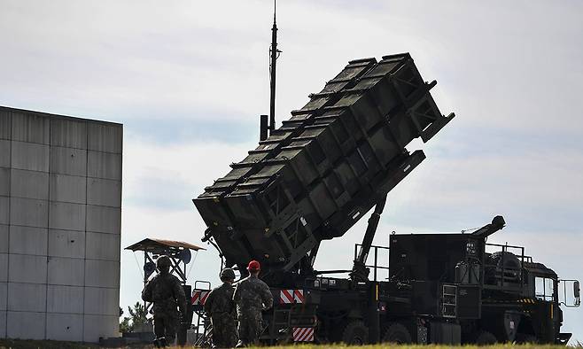 공군 장병들이 PAC-3 운용절차를 점검하고 있다. 세계일보 자료사진