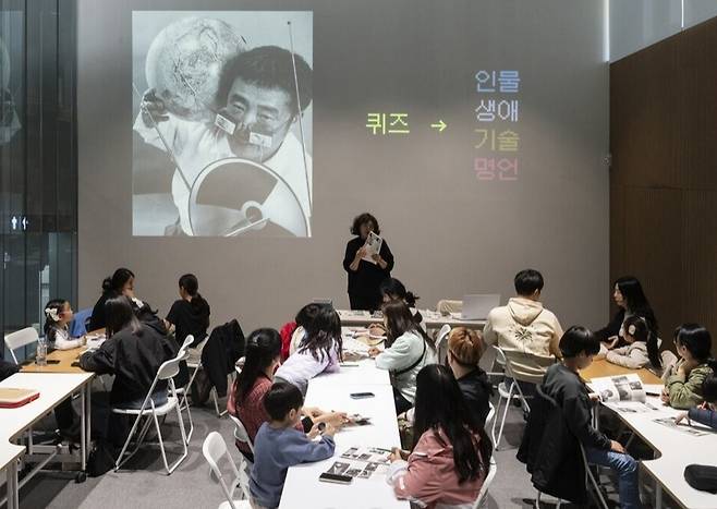 ▲ 백남준아트센터는 문화의 날을 맞아 체험 프로그램으로 '백남준 키우기'를 운영한다./사진제공=경기문화재단