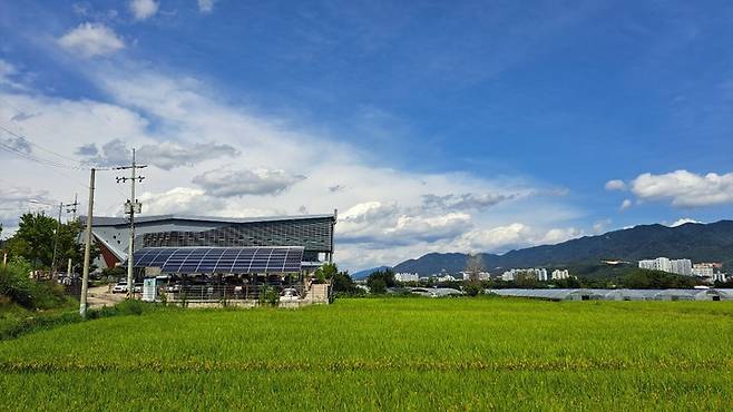 울산 북구가 농소3동 행정복지센터 신청사 건립의 최적의 입지로 쇠부리체육센터 일원으로 지정하고 관련 행정절차에 나선다. 쇠부리체육센터 일원 농소3동 행정복지센터 신청사 건립 예정지 일대.