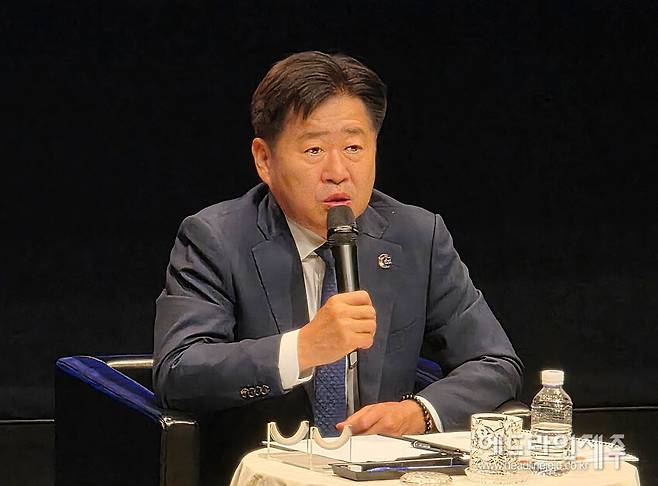 22일 열린 제주발전연구원 주최 '지속가능한 사회 전환을 위한 제주 진단 토론회'