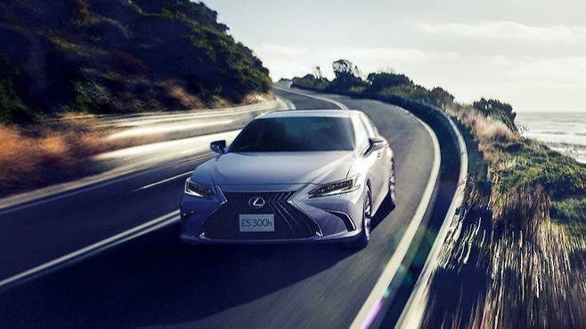 렉서스 ES