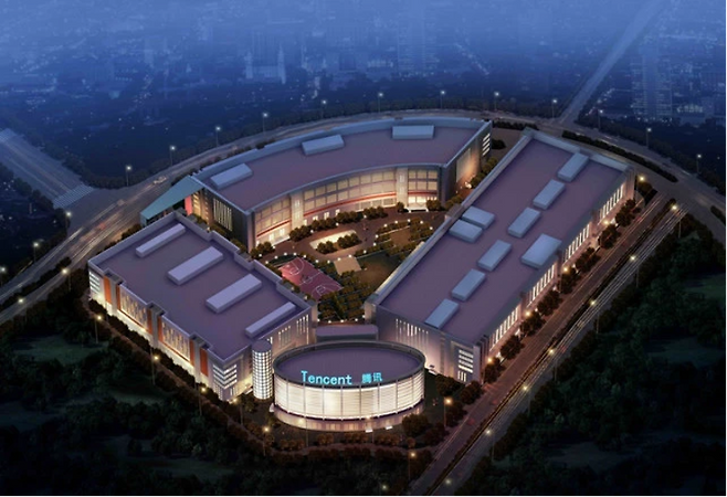 중국 톈진에 있는 텐센트의 데이터센터. 중국 정부와 기업은 인공지능(AI) 시대의 필수적인 인프라로 꼽히는 데이터센터 확장에 총력을 기울이고 있다. /텐센트