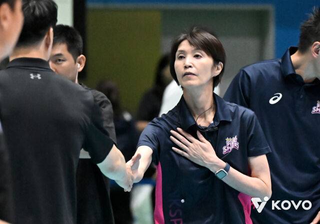 흥국생명 요시하라 감독./KOVO