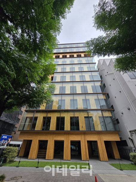 일본의 5대 대형 건설사 중 하나인 오바야시(Obayashi Corporation)가 2022년 3월 일본 가나가와현 요코하마 도심에 건립한 포트플러스. (사진=박진환 기자)