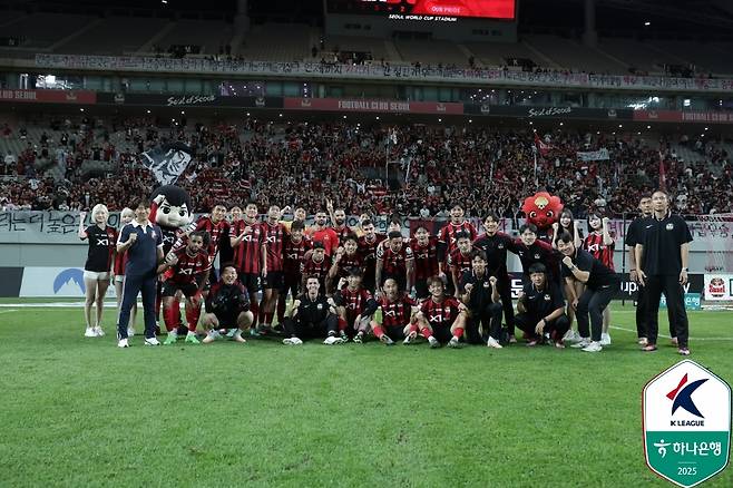 30라운드 베스트 팀에 선정된 서울(한국프로축구연맹 제공)