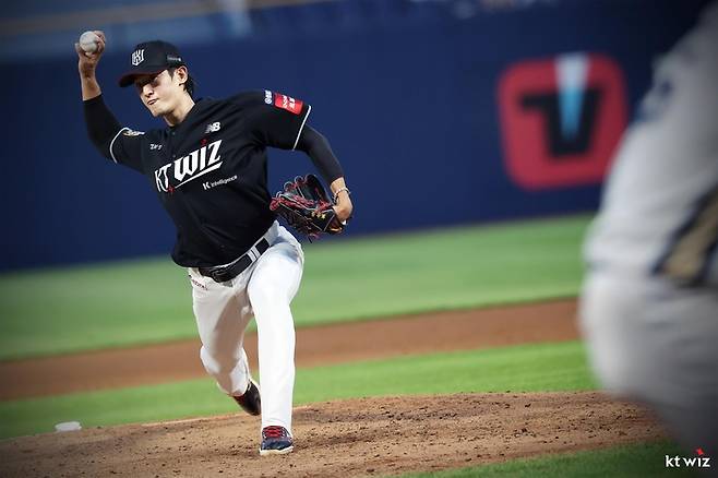 고영표가 창원 NC전에서 역투를 펼치고 있다. 사진 | KT 위즈