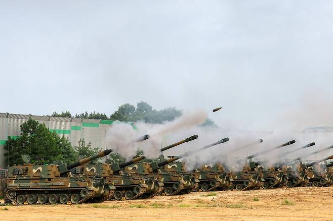 육군 제11기동사단 용포여단이 경기 포천시 다락대훈련장에서 포탄 사격 훈련을 실시했다./뉴스1