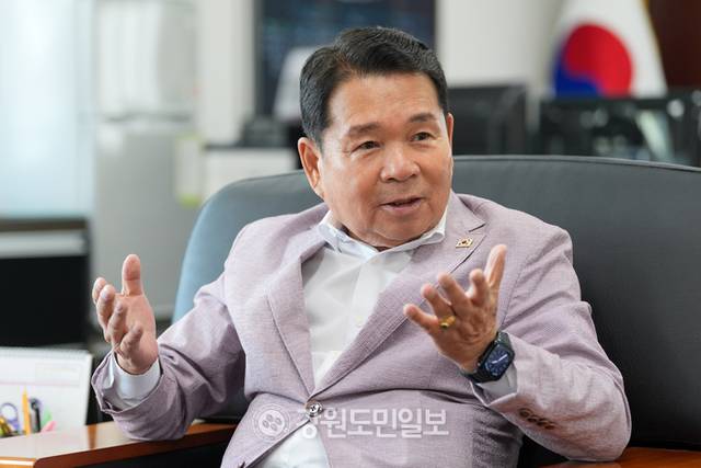 ▲ 신경호 강원도교육감 [강원도민일보 자료사진]