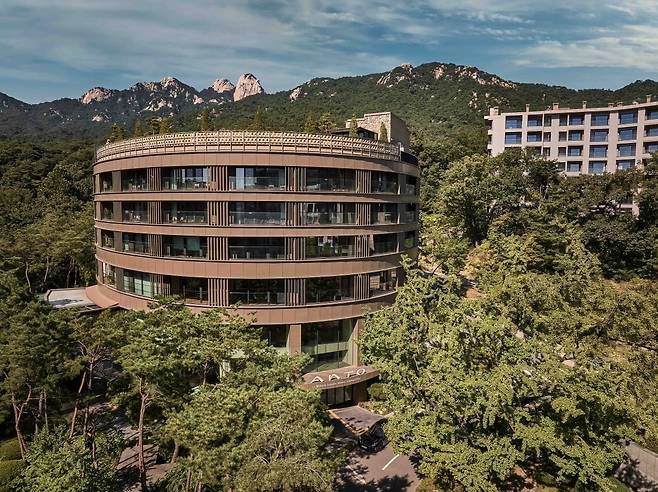 북한산 속 안토 전경 / 사진=한화호텔앤드리조트 제공