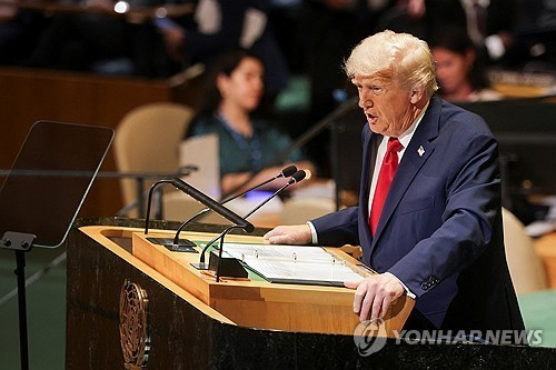 도널드 트럼프 미국 대통령이 23일(현지시간) 뉴욕 유엔본부에서 열린 유엔총회에서 연설하고 있다. [로이터=연합뉴스]