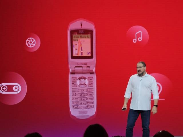 크리스티아노 아몬 퀄컴 최고경영자(CEO)가 미국 하와이 마우이에서 열린 연례행사 ‘스냅드래곤 서밋 2025’에서 발표하고 있다. 김나인 기자