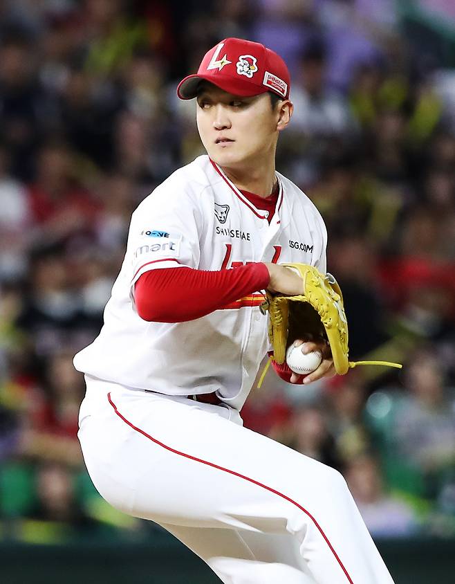 23일 인천 KIA전에서 개인 한 경기 최다 탈삼진 기록을 갈아치운 김건우. SSG 제공