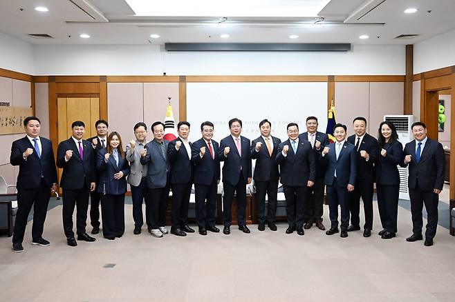 사진 제공 = 부산시의회