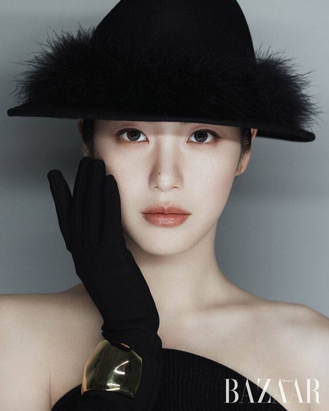 배우 신예은 화보 / 하퍼스바자 코리아