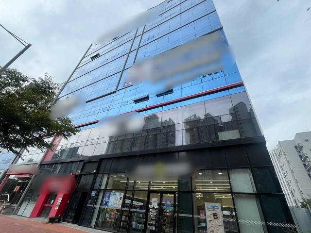 대구 북구의 한 상가 건물. 과거 이곳 5층에 유명 프렌차이즈 A 업체가 입점했다. 정두나 기자.