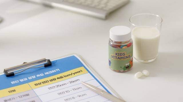 아이 키 성장 영양제는 성분과 안전성을 면밀히 따져 고르는 것이 좋다｜출처: 클립아트코리아