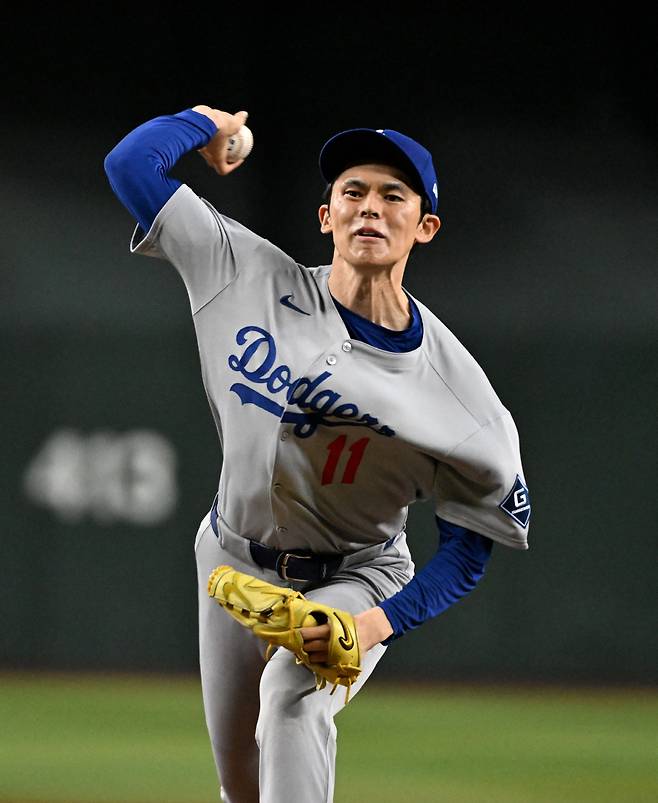 사사키 로키가 7회말 마운드에 올라 전력으로 공을 던지고 있다. AFP연합뉴스