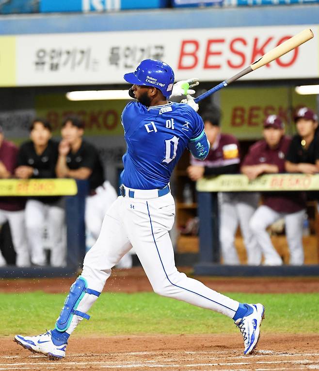 25일 대구 라이온즈파크에서 열린 삼성 라이온즈와 키움 히어로즈 경기. 삼성 디아즈가 타격을 하고 있다./박재만 스포츠조선 기자