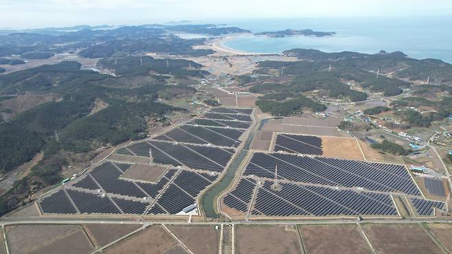 충남 태안군에 위치한 '태안 햇들원 태양광 발전소' 전경./GS건설 제공