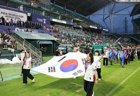 전주드론축구월드컵 개막식  [사진=전주시 ]