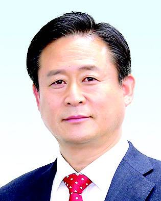 신영재 홍천군수