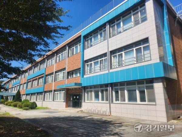 이천세무고 전경. 박화선기자