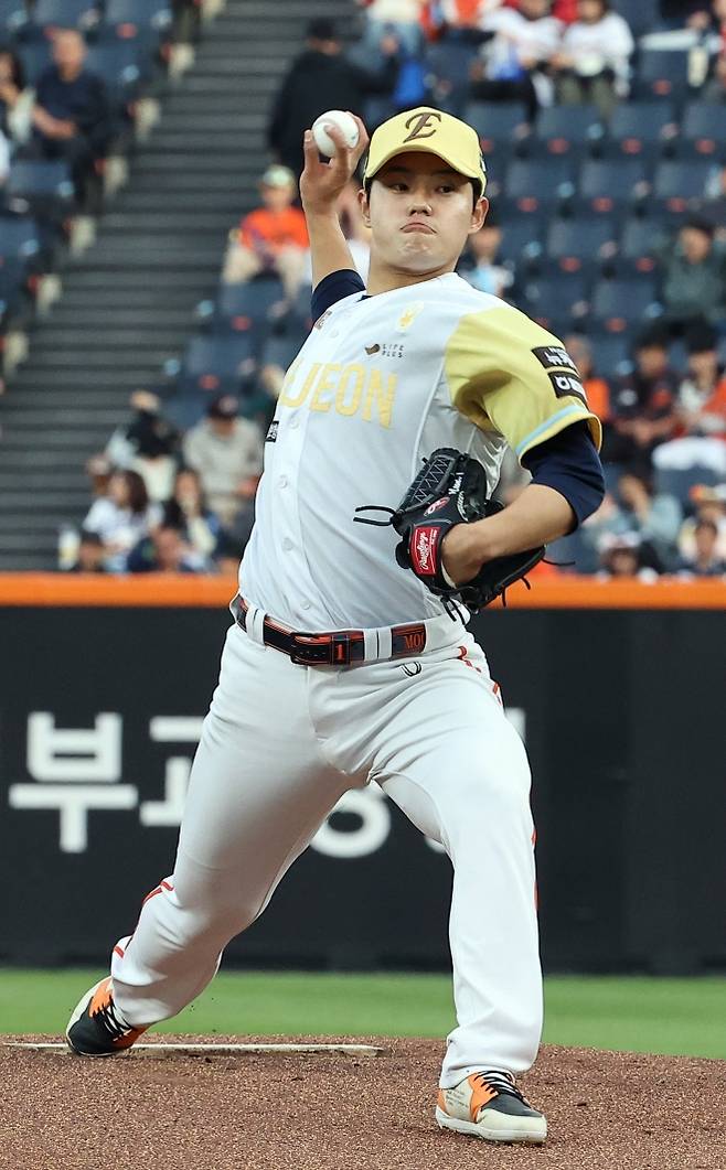 문동주. 연합뉴스