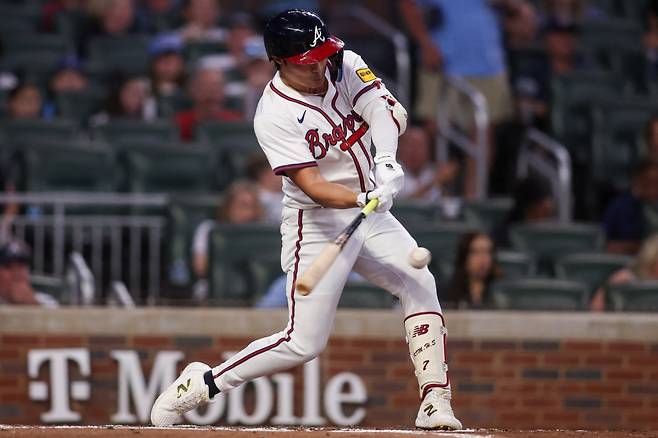 애틀랜타 브레이브스 내야수 김하성이 25일 미국 조지아주 애틀랜타의 트루이스트파크에서 열린 2025 미국 메이저리그(MLB) 워싱턴 내셔널스와의 홈경기에 5번타자 겸 유격수로 선발 출전해 4타수 1안타를 기록했다. 김하성의 시즌 타율은 0.250을 유지했다. Imagn Images 연합뉴스