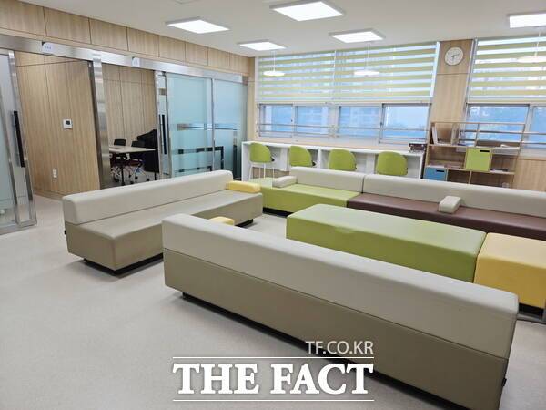 학생들이 자기주도적 학습을 하며 휴식을 갖는 학년별 홈베이스. /대전시교육청