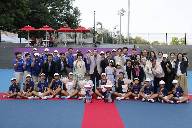 시상식 단체 사진