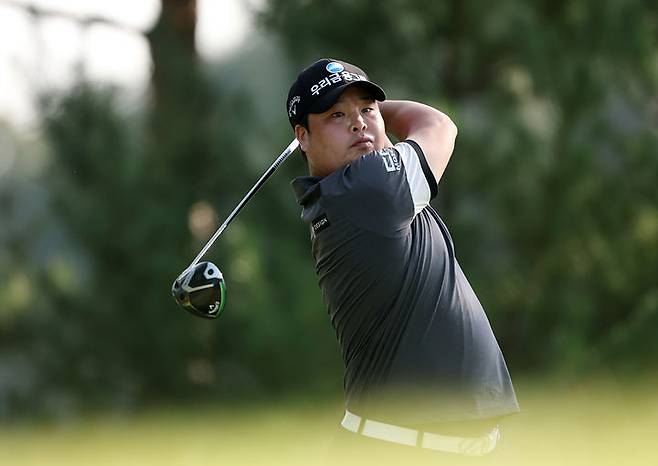 [서울=뉴시스] 한국프로골프(KPGA) 투어의 황중곤. (사진=KPGA 홈페이지 캡처) *재판매 및 DB 금지