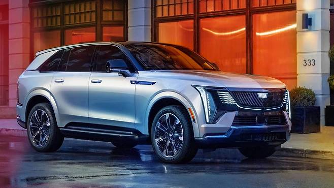 캐딜락 에스컬레이드 IQ