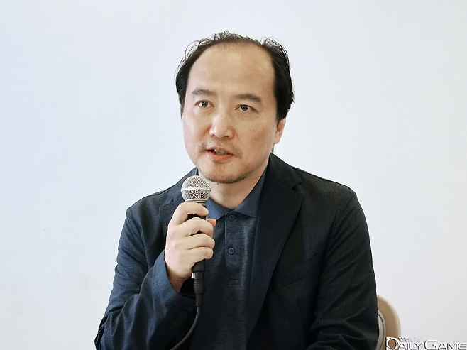 컴투스 재팬의 서비스 게임 소개와 함께 서비스 방향성에 대해 소개했다.