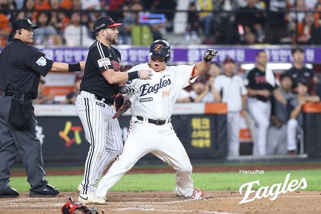 노시환이 홈을 밟고 있다. 사진 | 한화 이글스