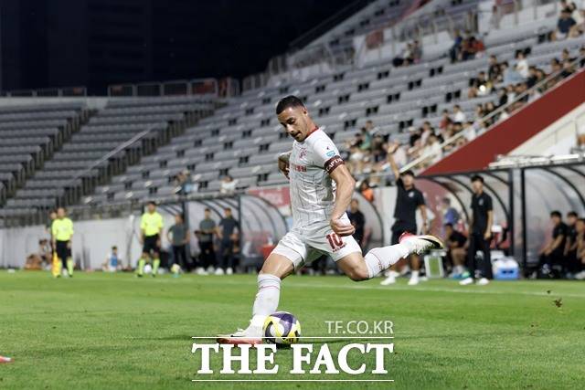 입단 2년 만에 팀 레전드로 우뚝 선 부천의 바사니./K리그