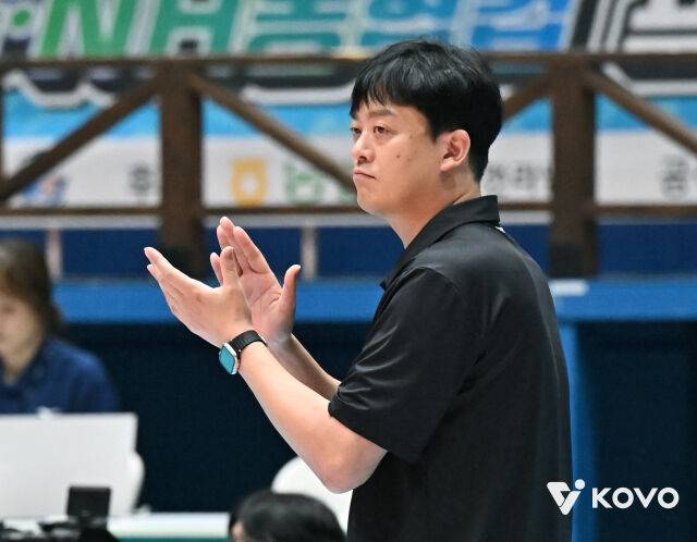 GS칼텍스 이영택 감독./KOVO