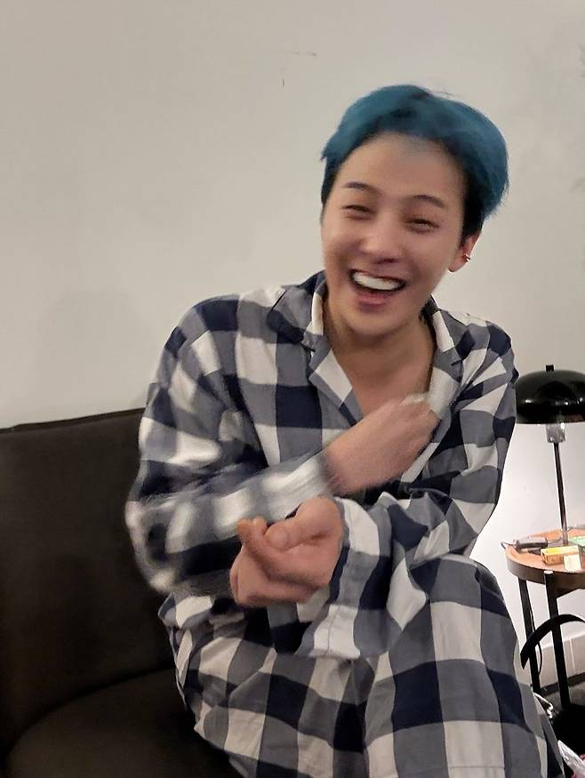 사진=지드래곤 스태프 소셜미디어