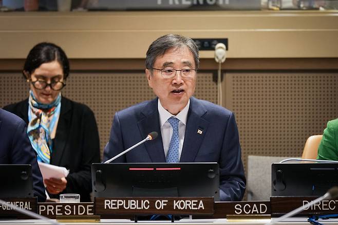 [서울=뉴시스] 조현 외교부 장관이 25일(현지시간) 미국 뉴욕 유엔본부에서 안보리·아랍연맹 비공식 상호대화를 주재하고 있다. (사진=외교부 제공) 2025.09.27. photo@newsis.com *재판매 및 DB 금지