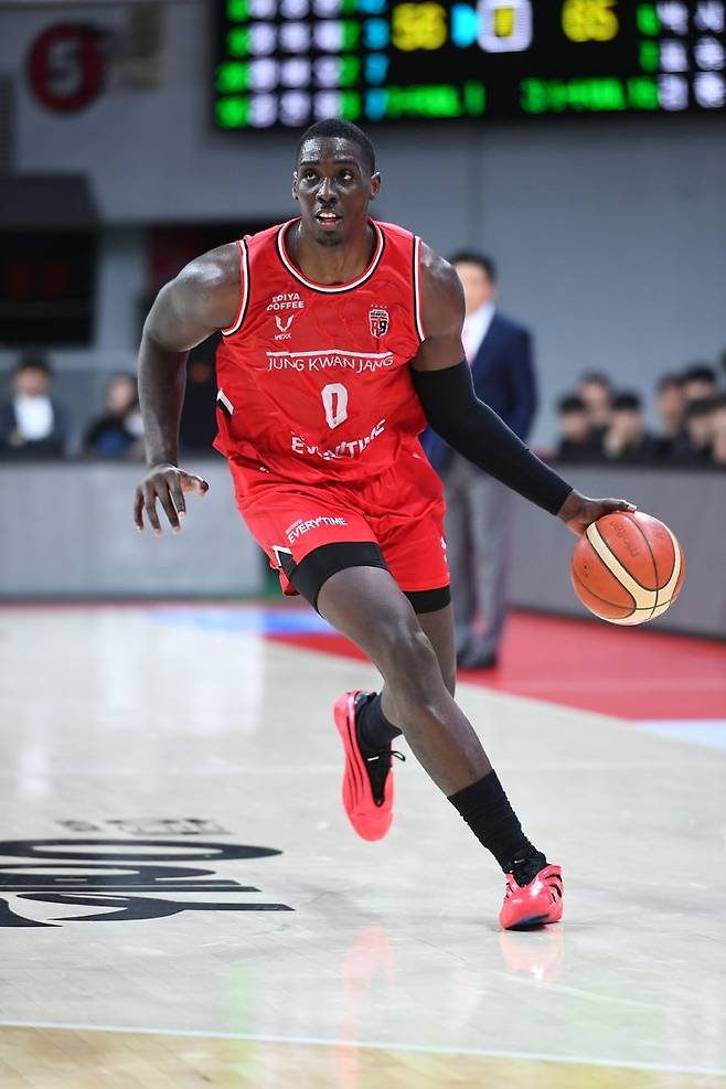 [서울=뉴시스] 프로농구 안양 정관장의 조니 오브라이언트. (사진=KBL 제공) *재판매 및 DB 금지