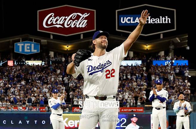 ▲ 다저스와 메이저리그 역사에 길이 남을 성적을 남기고 이제는 퇴장을 준비하고 있는 클레이튼 커쇼