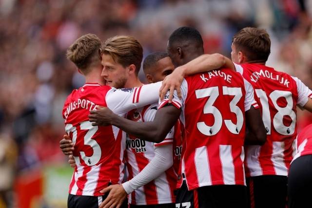 브렌트포드는 아모링의 스리백 허점을 제대로 노리며 값진 홈 승리를 차지했다. 사진=REUTERS=연합뉴스