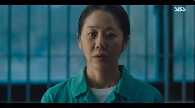 [서울=뉴시스] SBS 금토드라마 '사마귀: 어느 살인자의 외출'의 한 장면. (사진=SBS 제공) 2025.09.28. photo@newsis.com *재판매 및 DB 금지