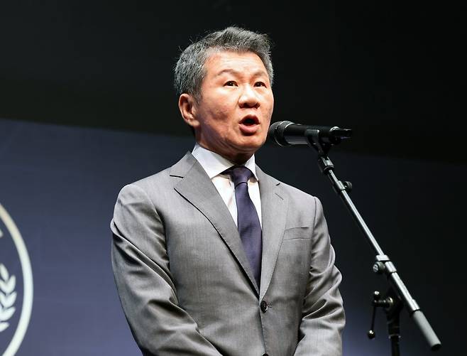 정몽규 KFA 회장이 16일 서울 종로구 아산정책연구원에서 열린 ‘K리그 명예의전당’ 헌액식에서 축사를 하고 있다. 뉴시스