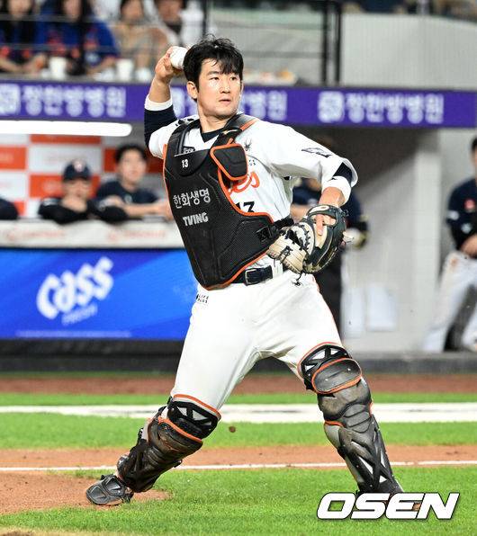 [OSEN=이대선 기자] 한화 최재훈 2025.08.19 /sunday@osen.co.kr