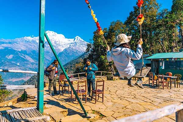 러블리 힐스 뷰 쉼터에는 그네가 설치돼 있었다.