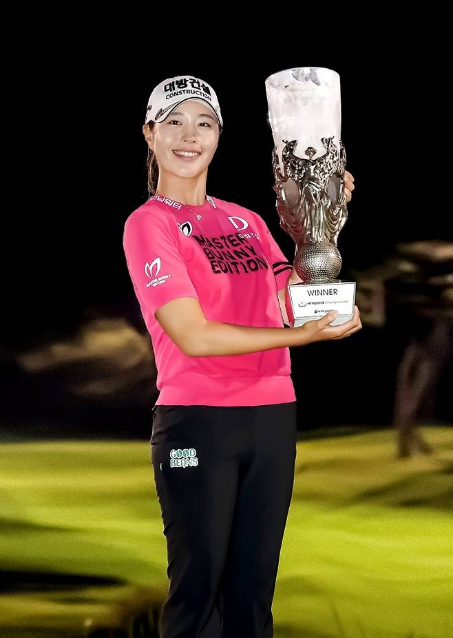 성유진.크리스에프앤씨 제공